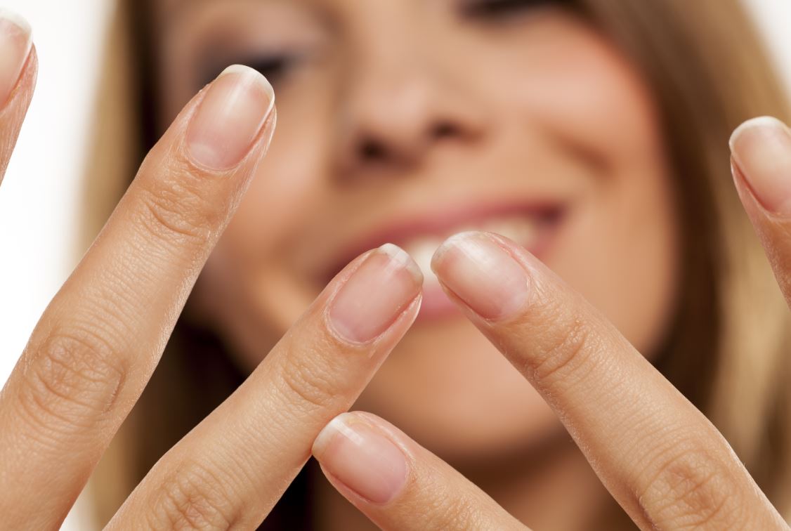 Zasady pielęgnacji paznokci domowo